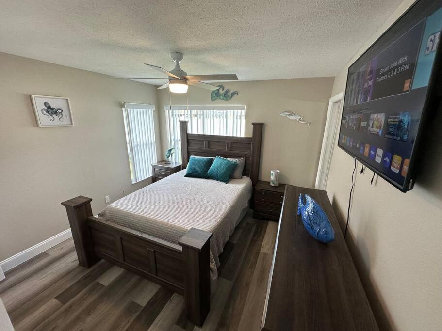 Manatee Oasis Weeki Wachee Family Fun Pool Home Spring Hill Extérieur photo