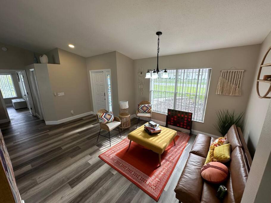 Manatee Oasis Weeki Wachee Family Fun Pool Home Spring Hill Extérieur photo